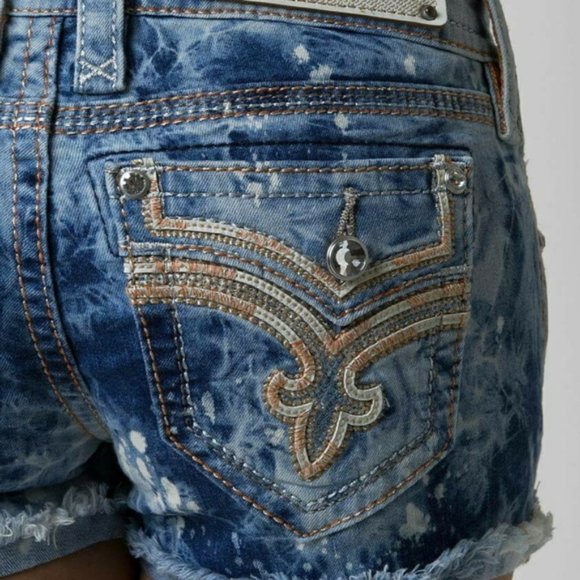 🤘ROCK REVIVAL🎸 KIRA ACID WASH EMBELLISHED EMBROIDERED SHORTS 28 - Picture 3 of 16
